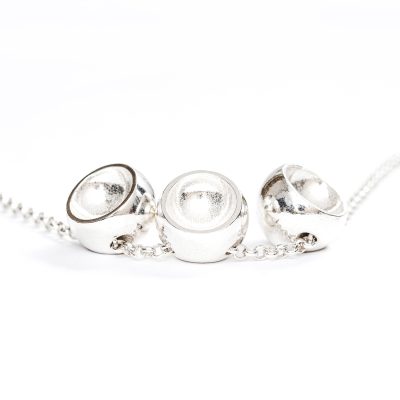 kaelaehe TRIPLE SILVER CRANBERRY by Krista Lehari+KEHA3