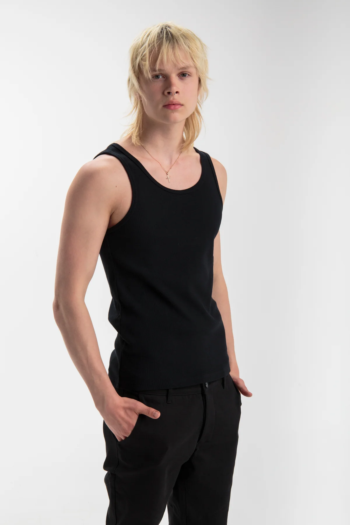 meeste maika, basic, noole tikandiga by Reet Aus