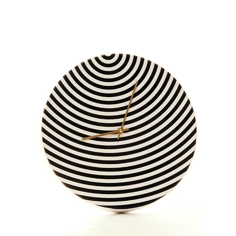 optiline seinakell by Harri Ehrlich