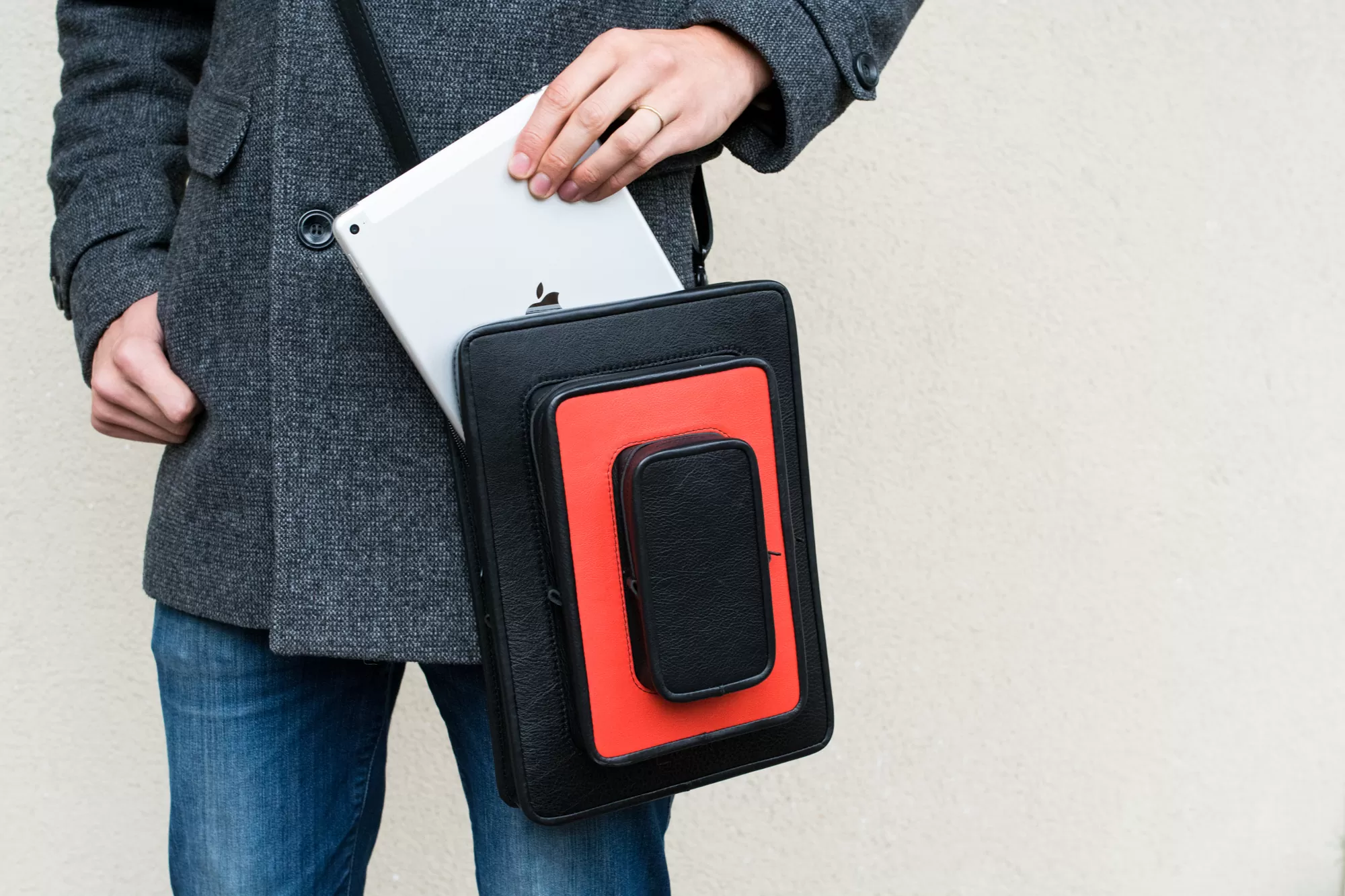 shoulder bag MEDIA by Tiina Andron