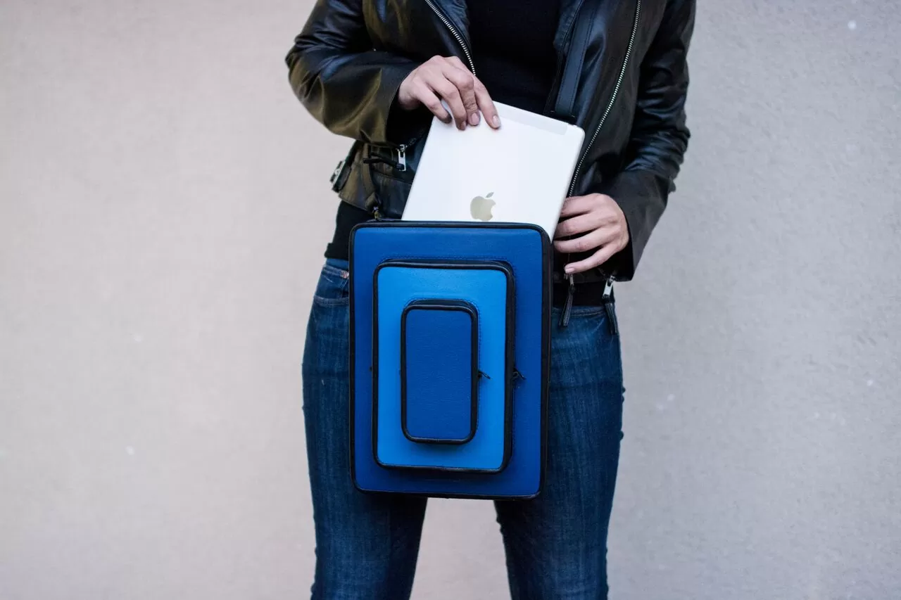 shoulder bag MEDIA by Tiina Andron