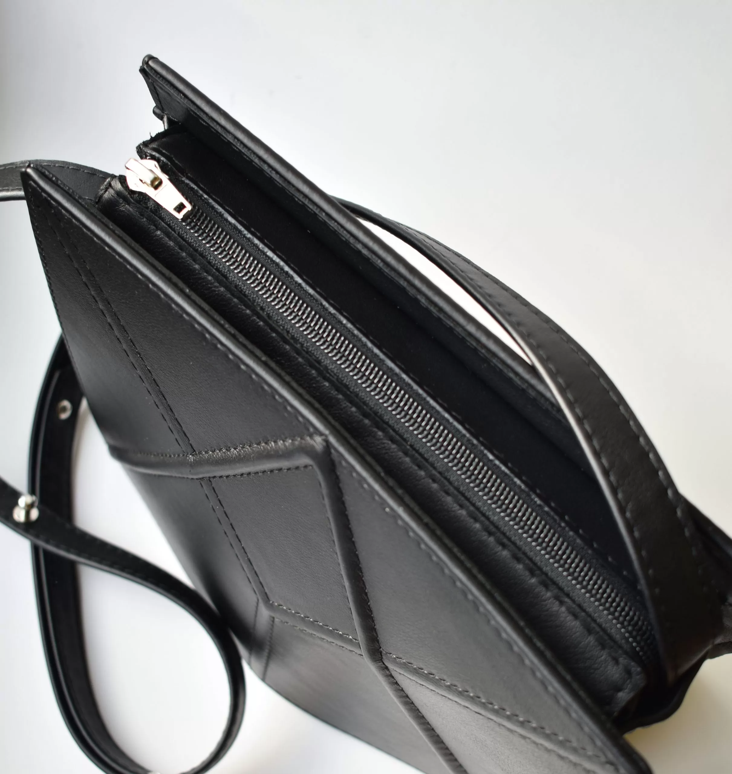 shoulder bag FACET by Gerda Retter Design