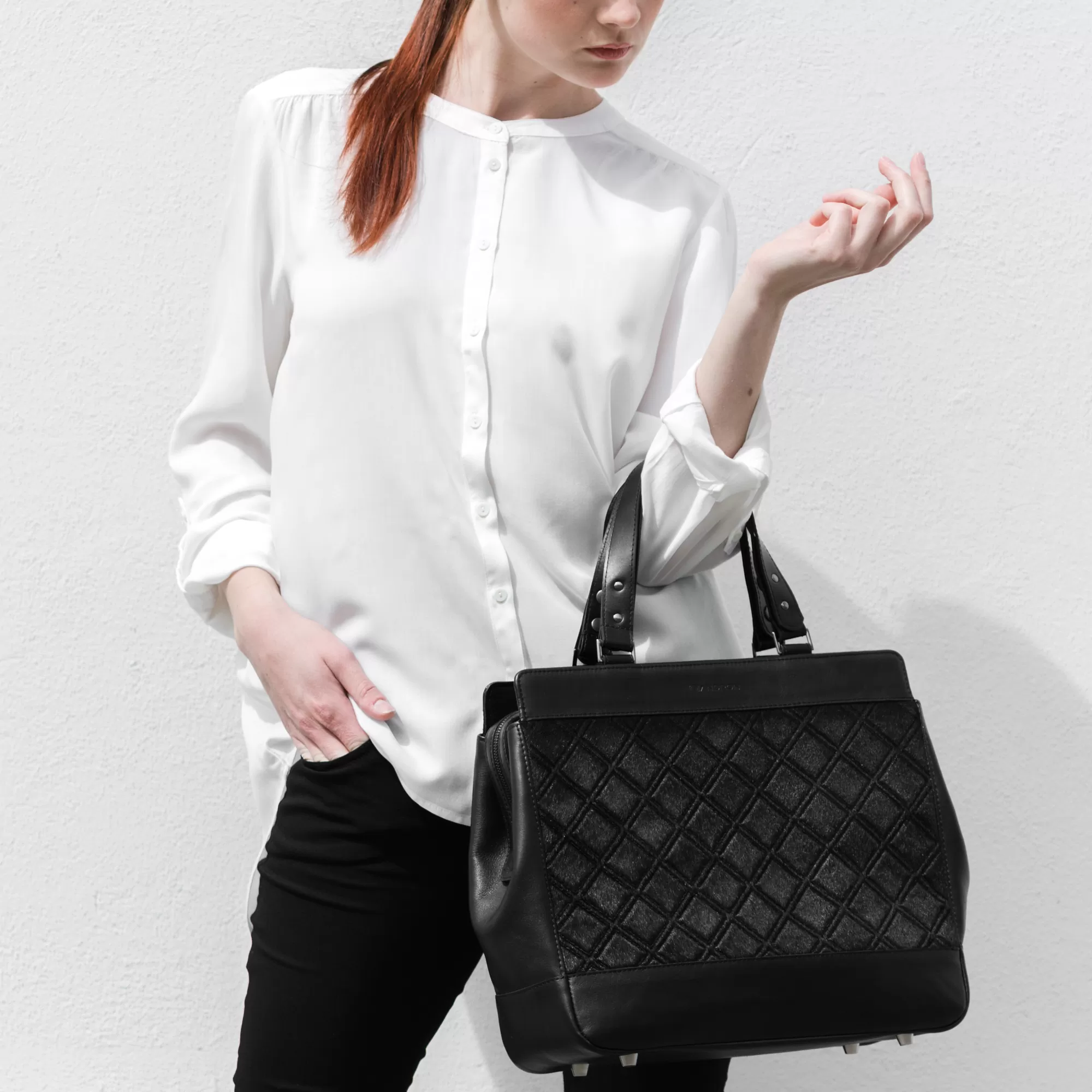 leather tote bag ENIGMA by Tiina Andron