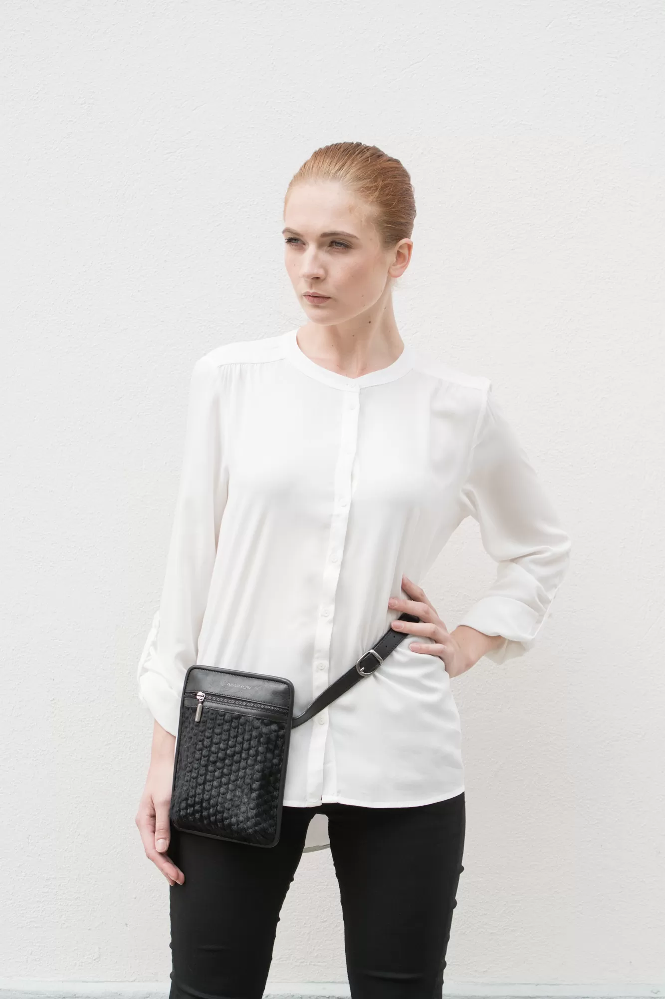 leather belt-soulder bag PORTRAIT by Tiina Andron