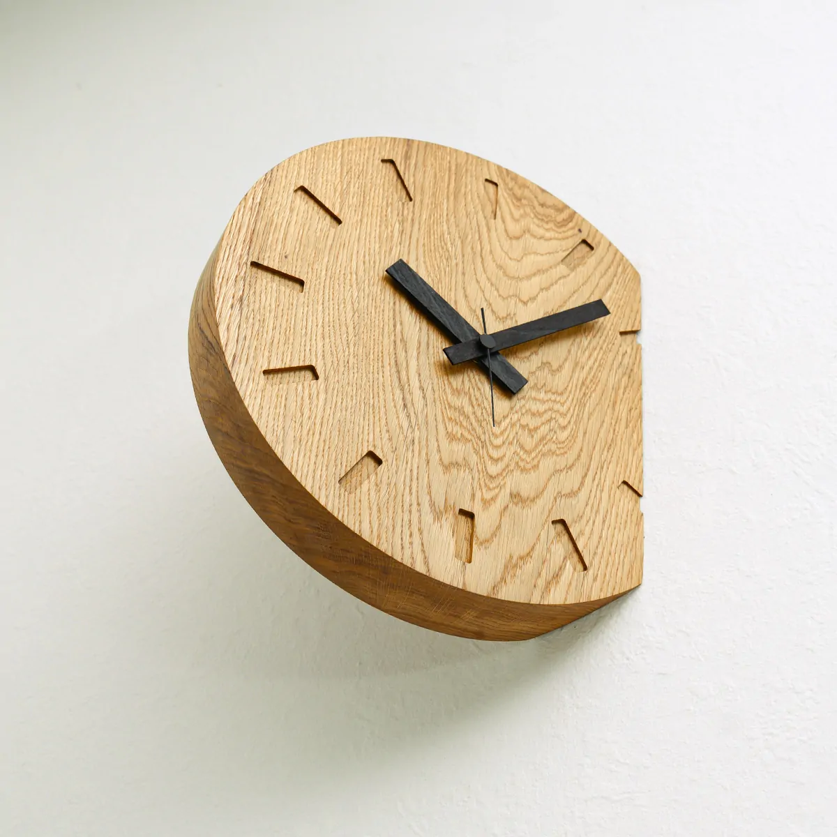 clock ÜLE POOLE KELLA by Ragin