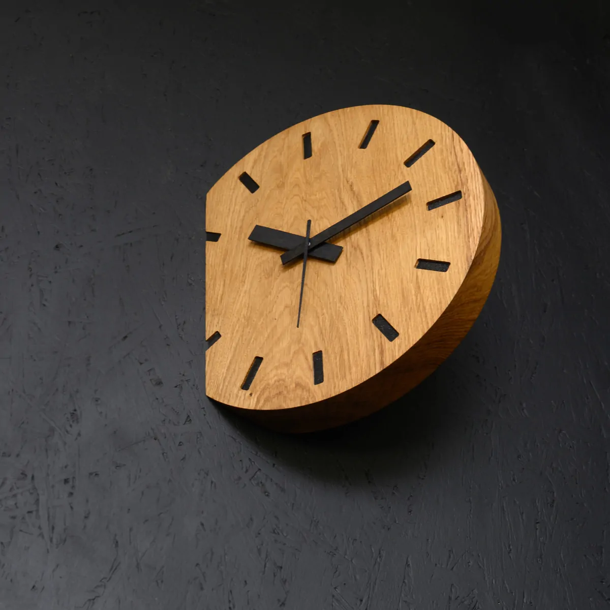 clock ÜLE POOLE KELLA by Ragin
