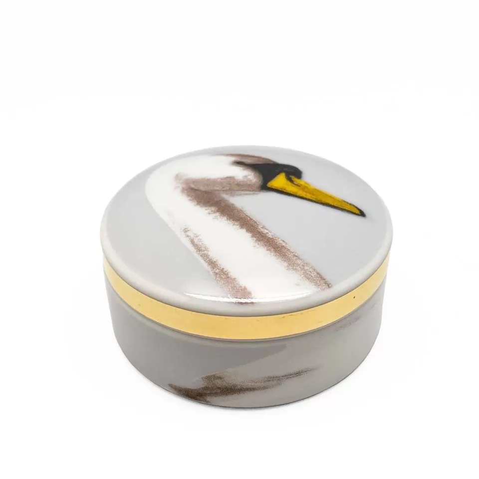 porcelain box THE SWAN by Liisu Arro