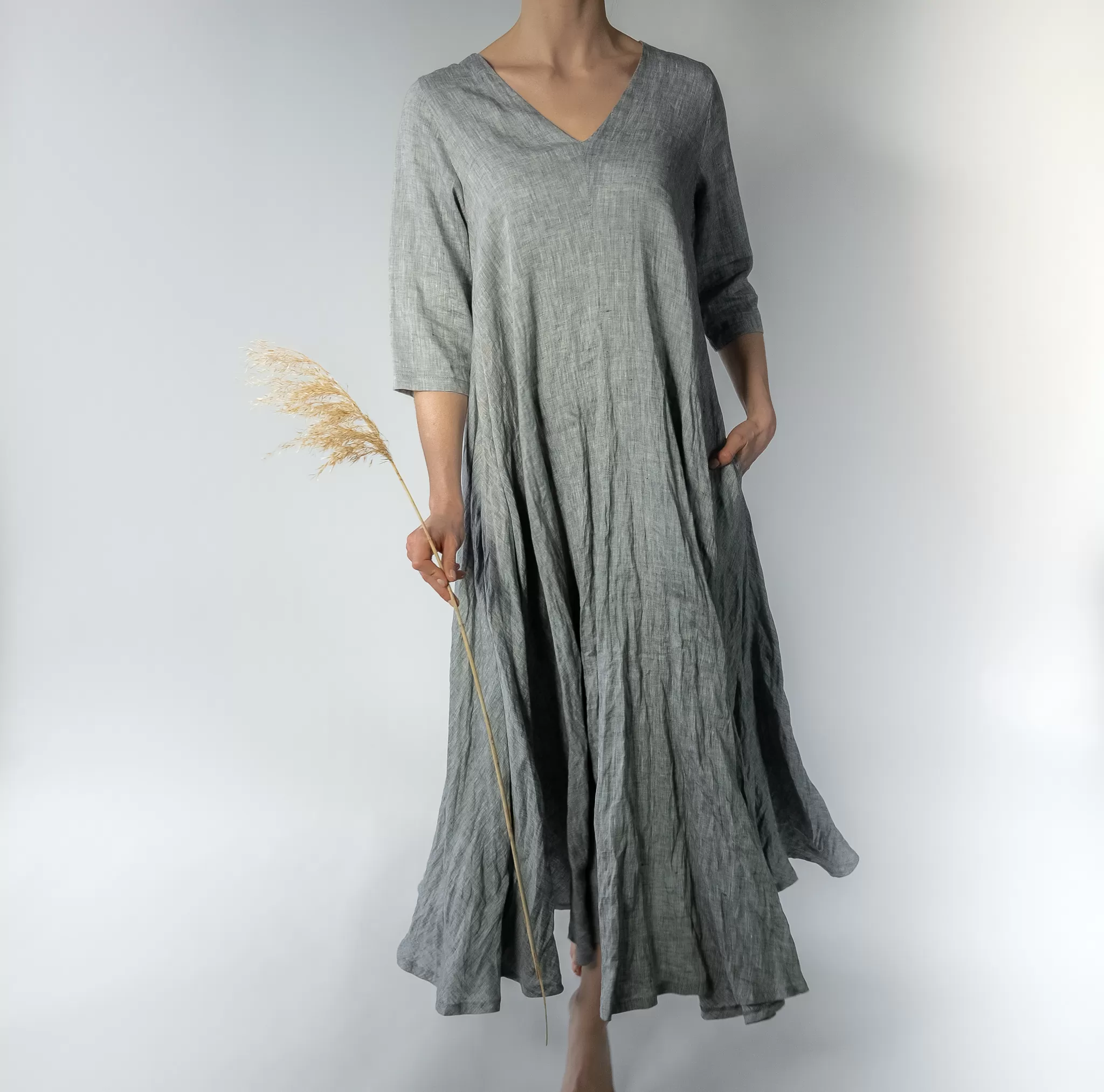 linen maxi dress ANNA by Luxe Hapsal