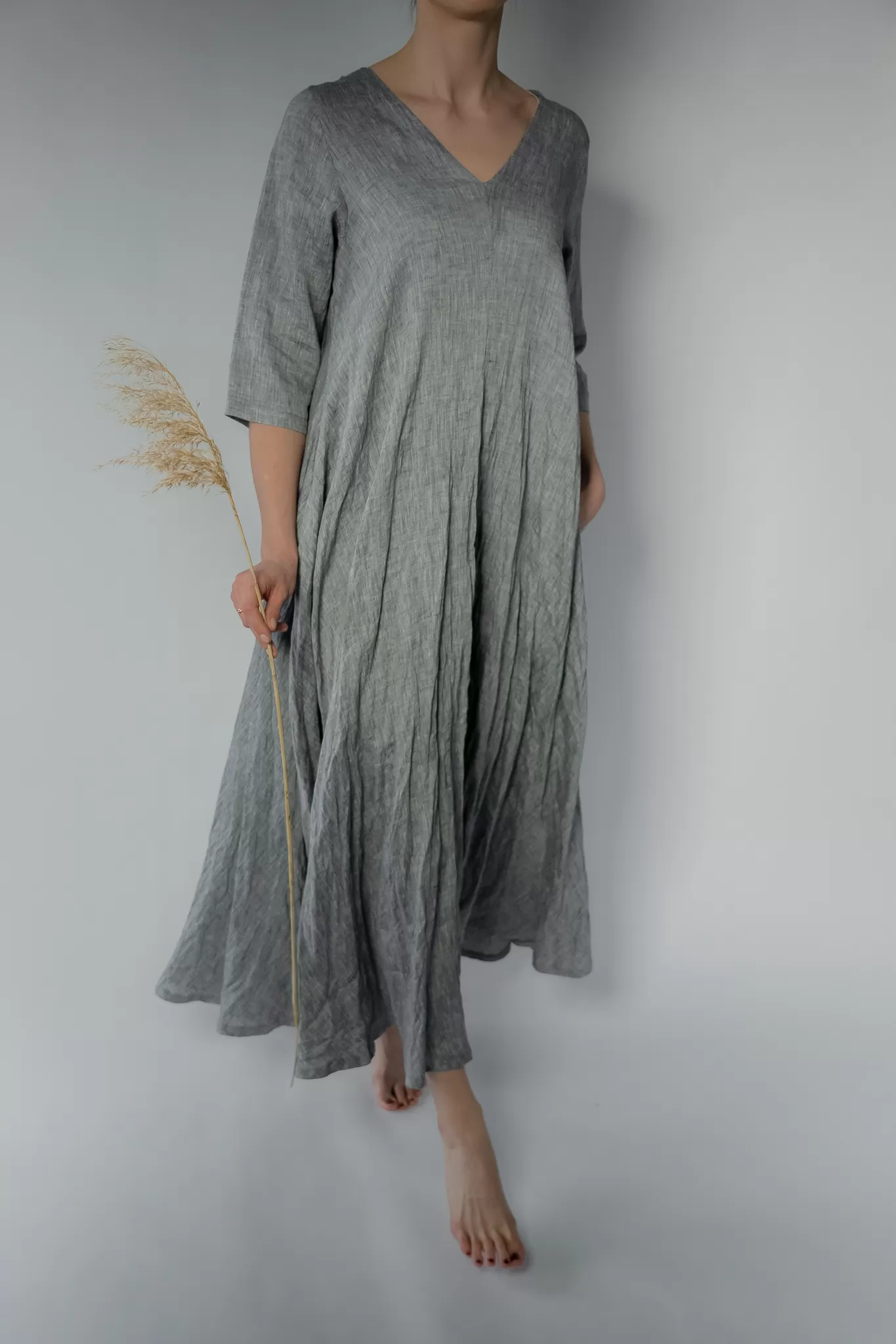 linen maxi dress ANNA by Luxe Hapsal