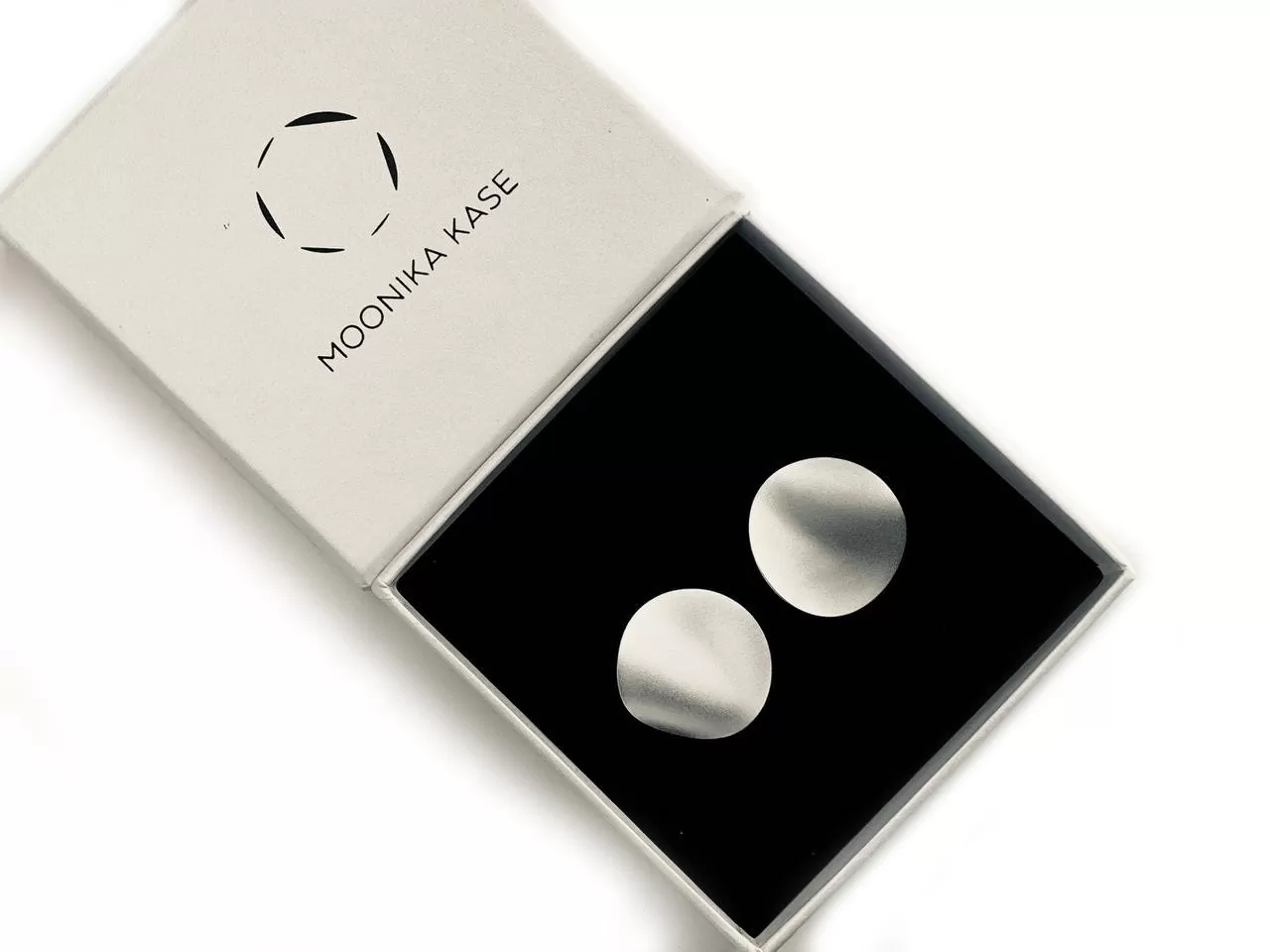 earrings ALLURE by Moonika Kase