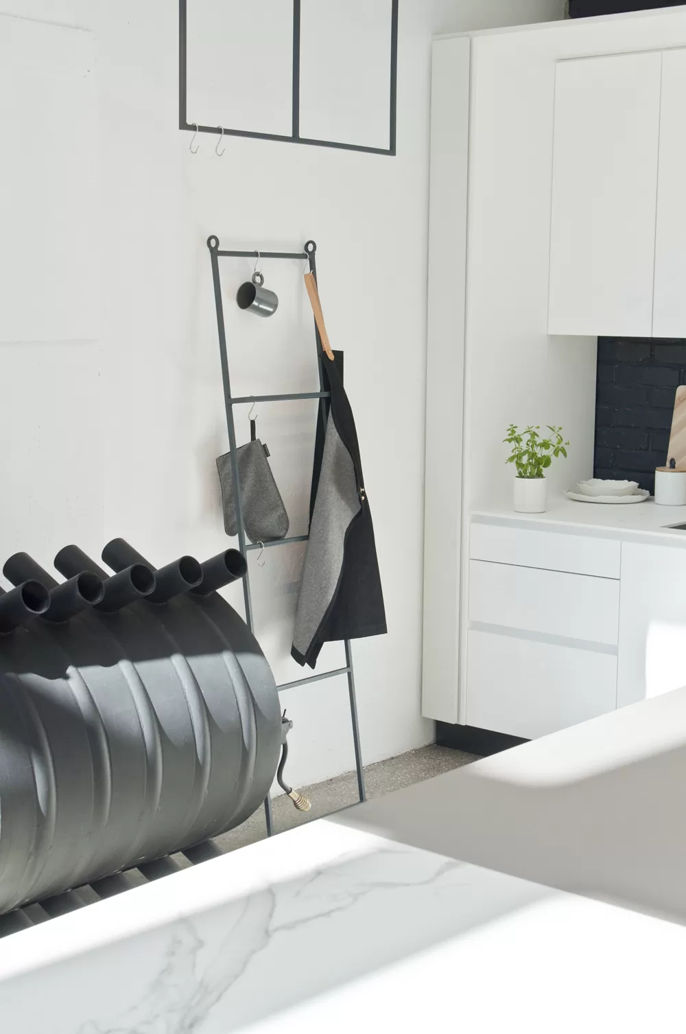 redel M12 TOWEL LADDER by Upstairs