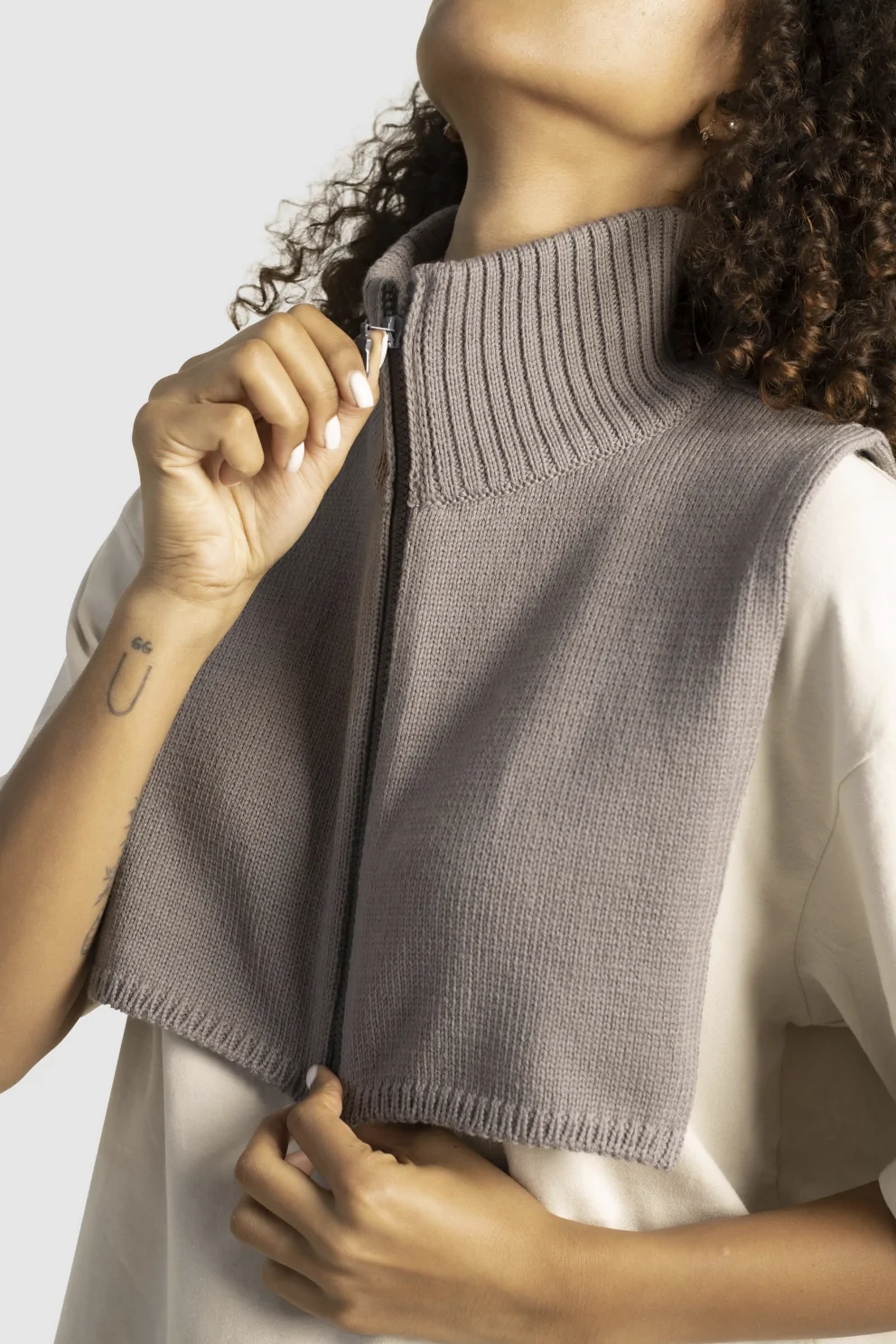 lukuga kaelussall AMI by Woolish