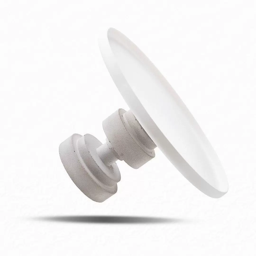 tordialus reljeefse betoonist jalaga by Nüüd Ceramics