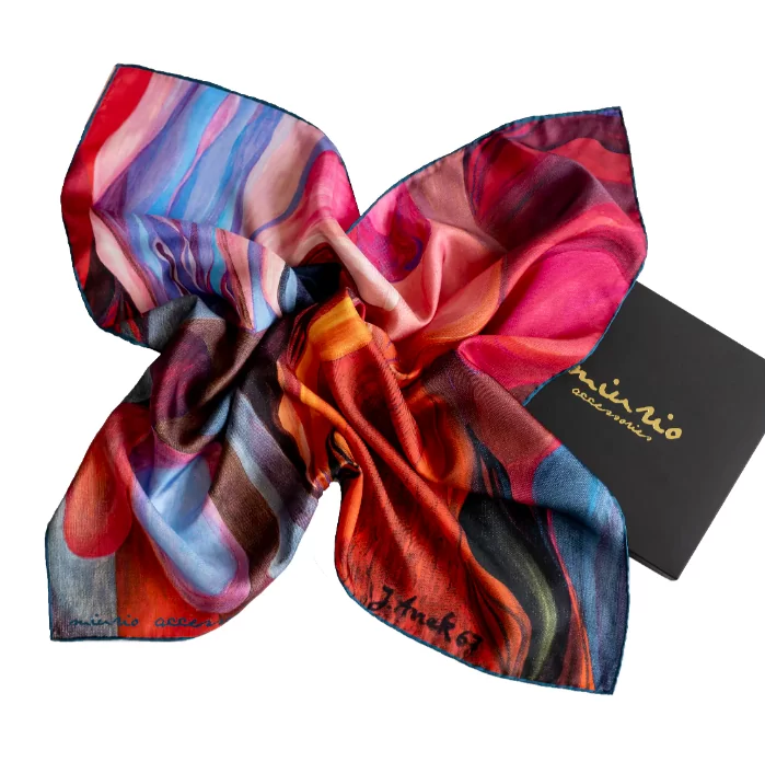 siidirätik ARRAK KOMPOSITSIOON FIGUURIDEGA by Miurio (65x65)