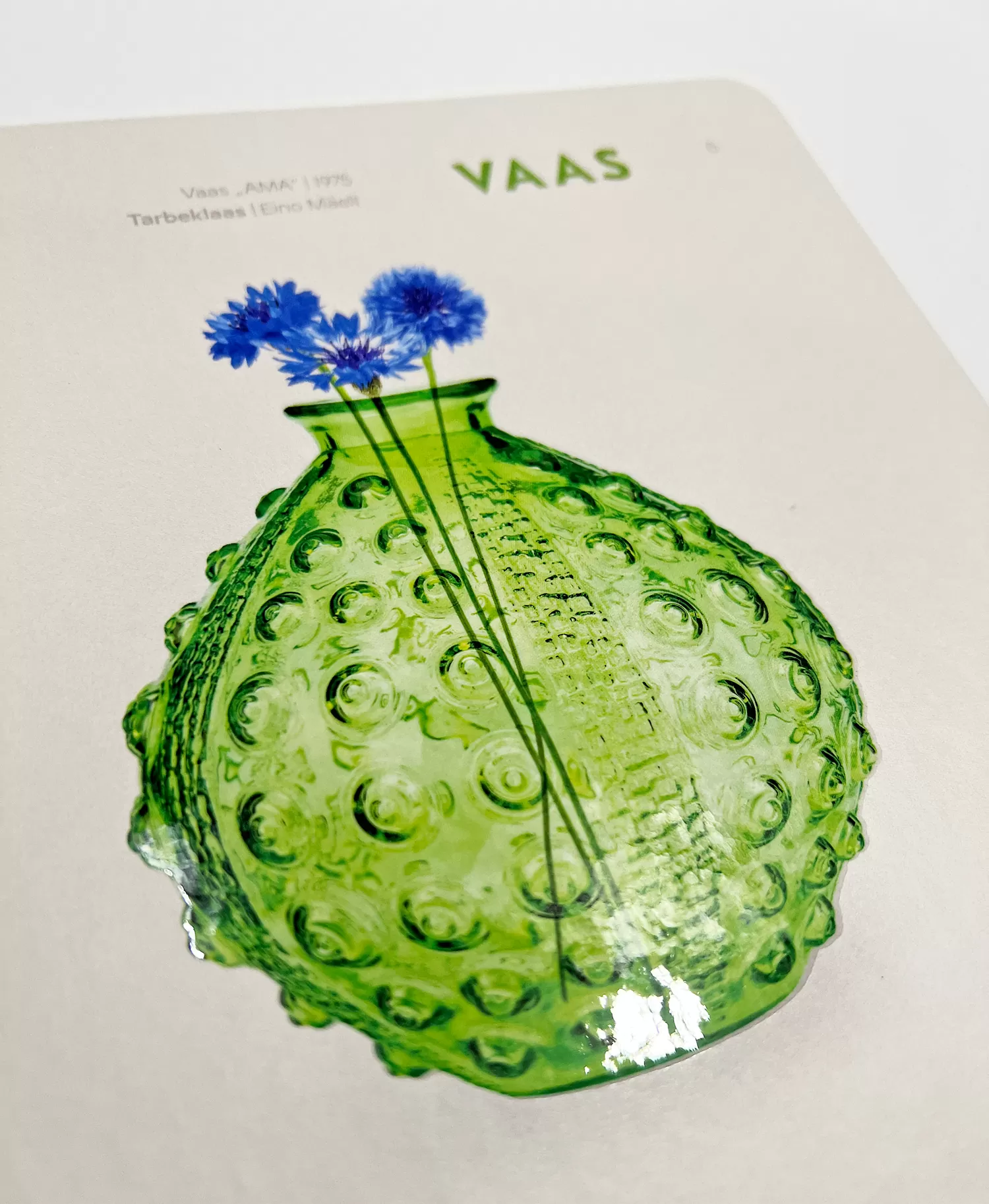 Eesti disainiklassika maimikutele (autor Kristin Vaher)