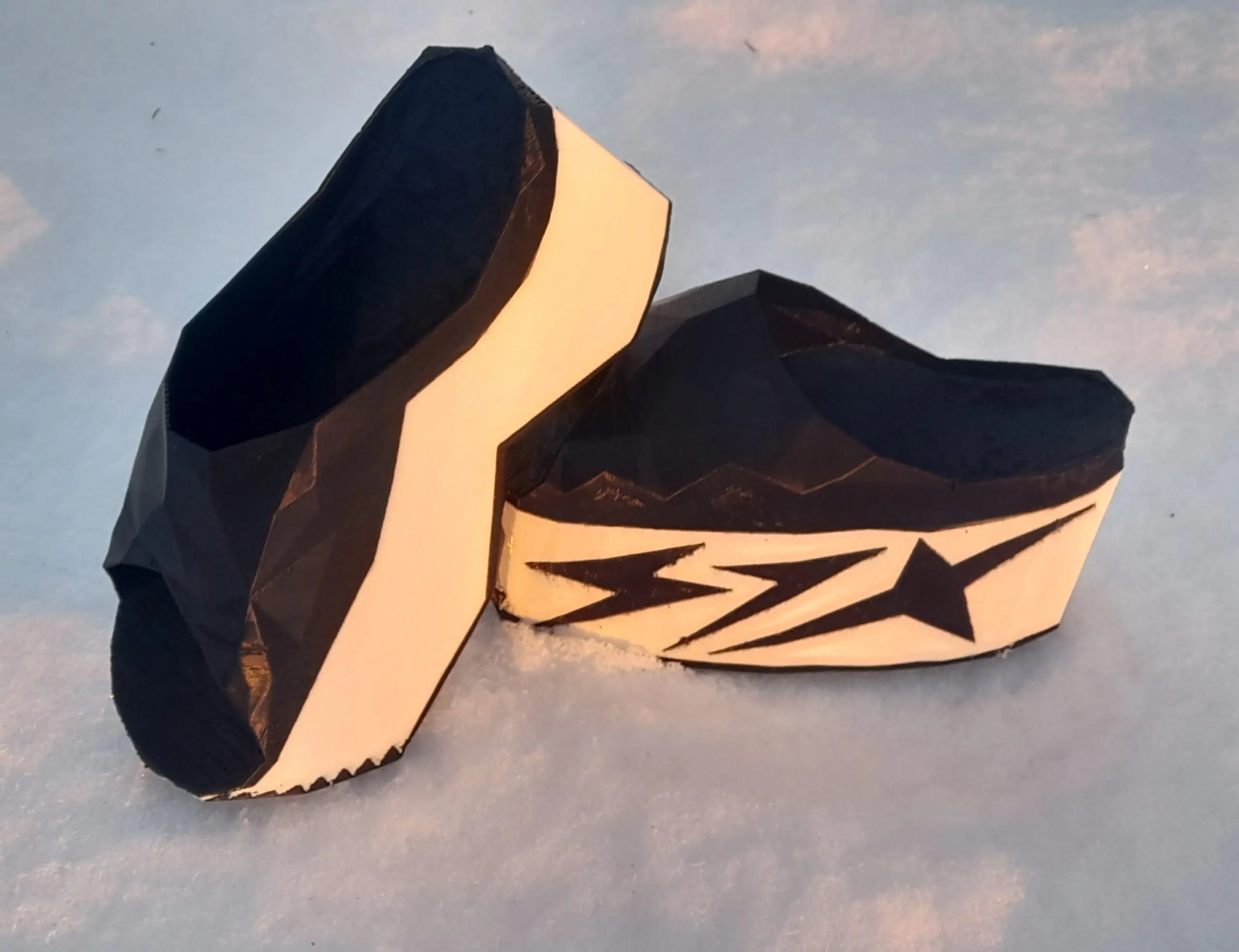 SJX-008 series platforms by Juhan Soomets