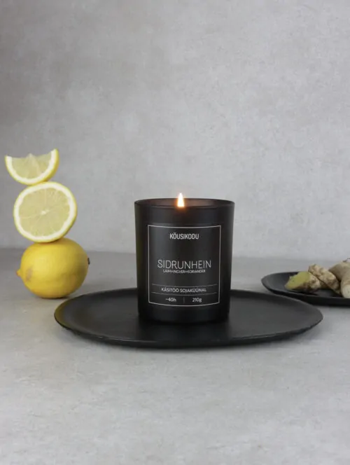 soy wax candle by Köusikodu