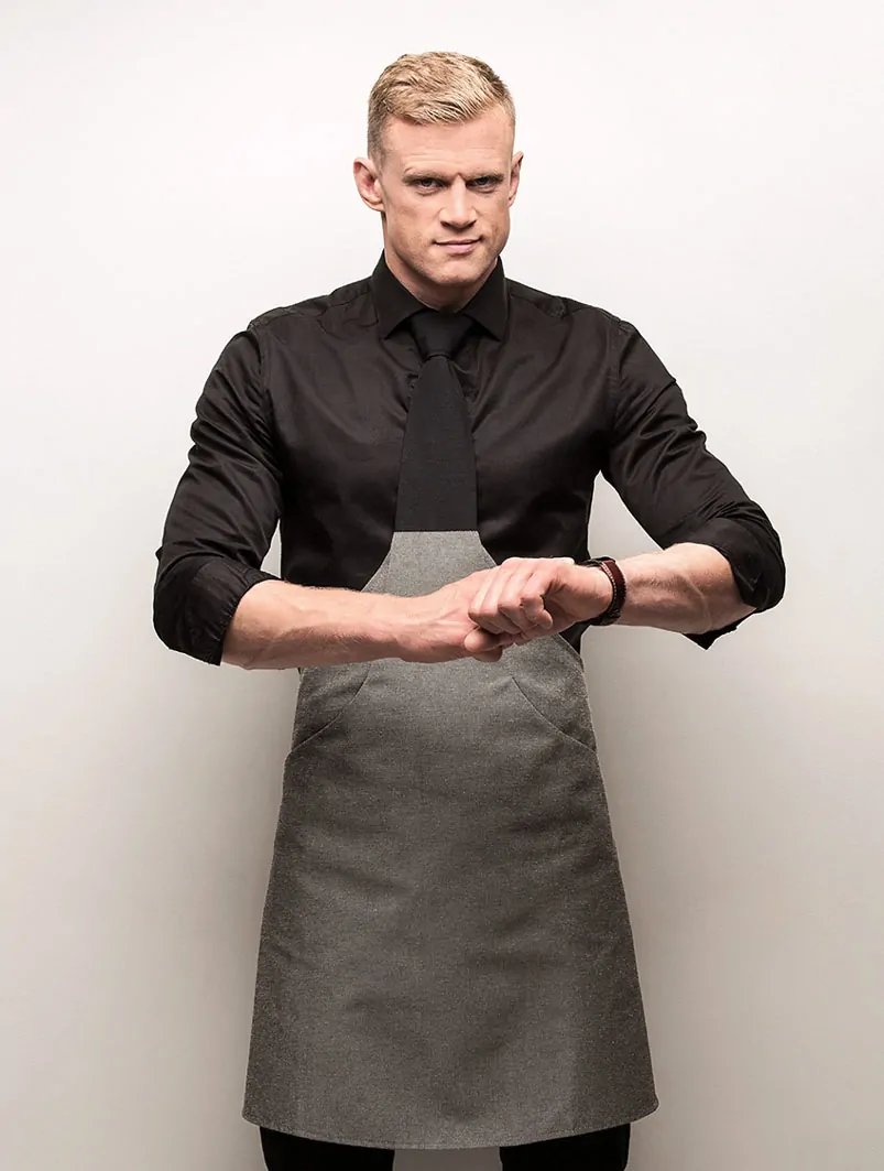 tie apron BARTENDER by Andres Labi
