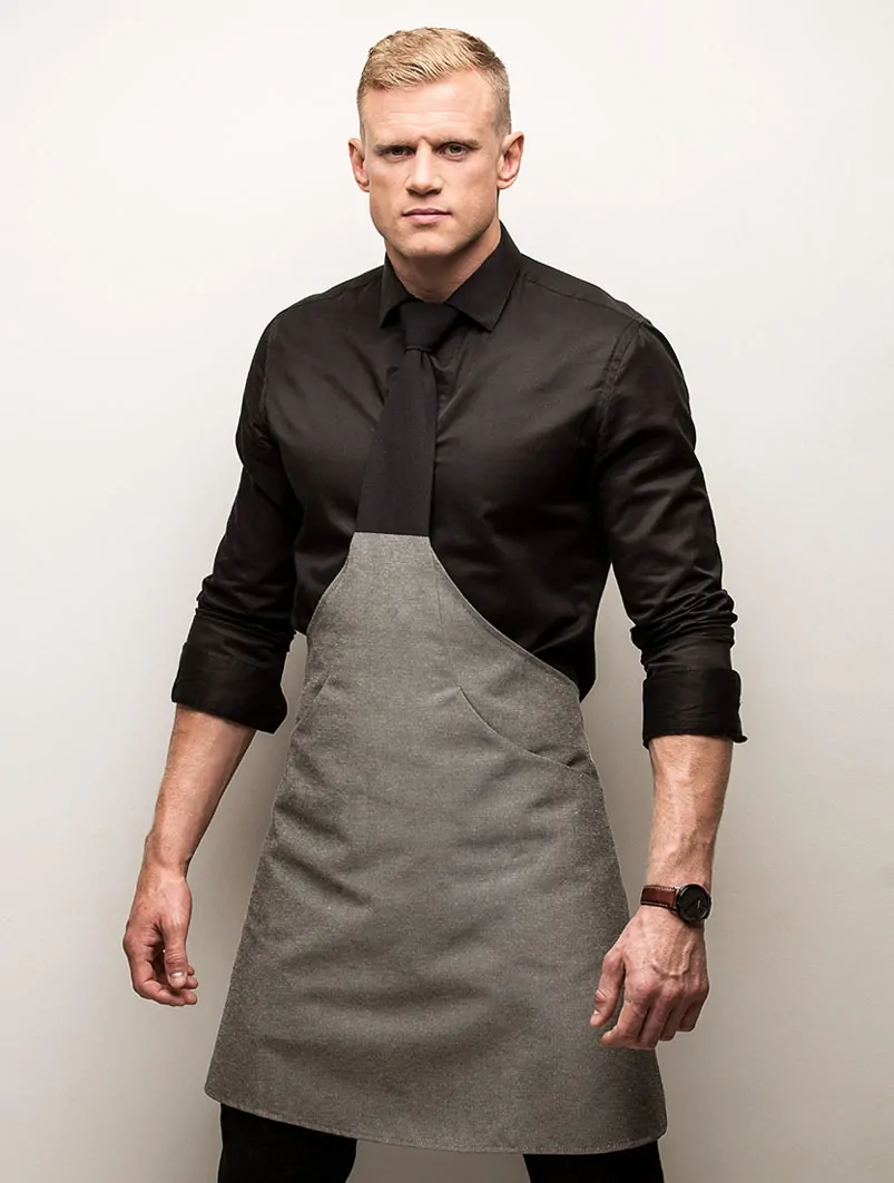 tie apron BARTENDER by Andres Labi