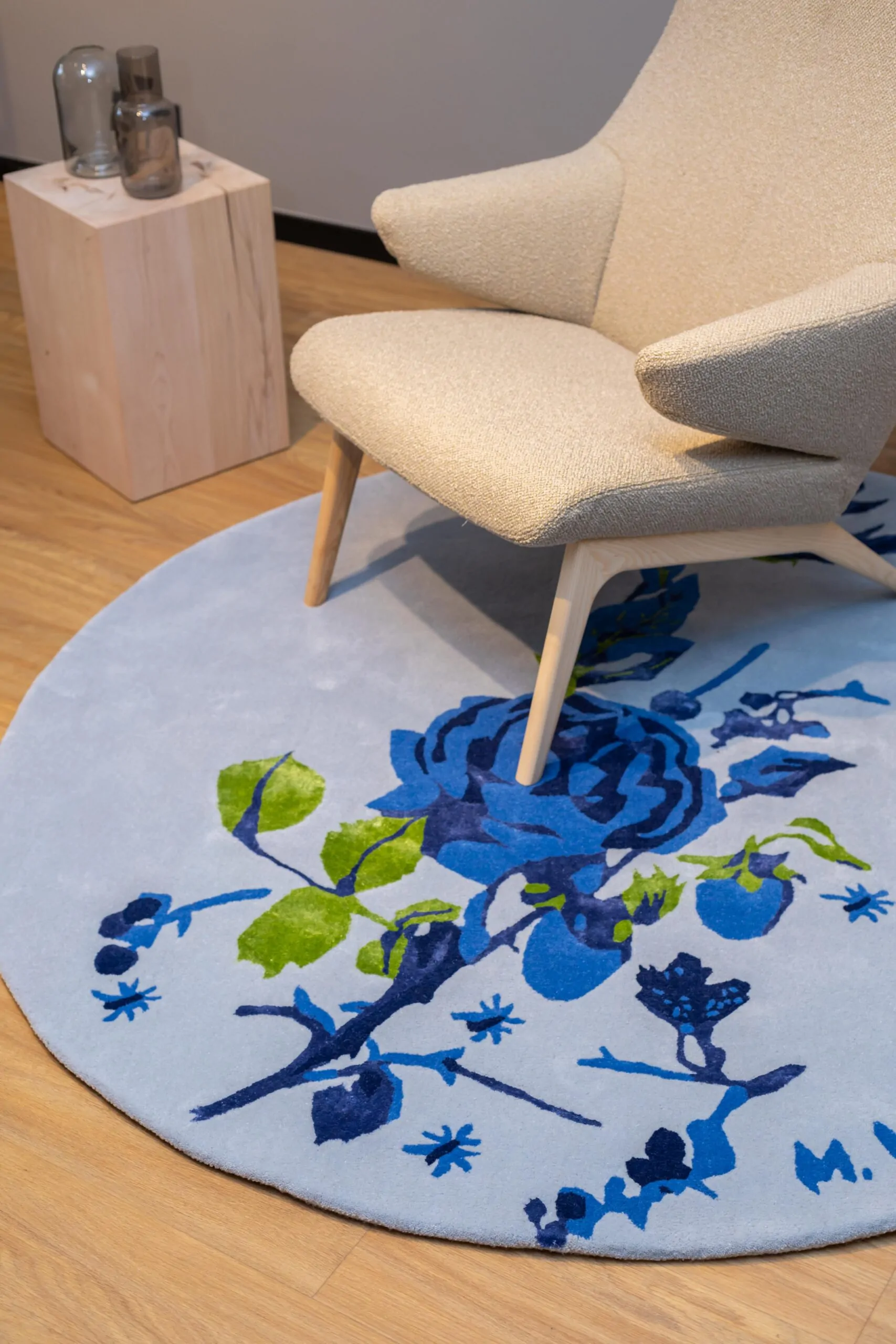 rug M. LEIS “FLOWERS LXIV” by Miurio Studio