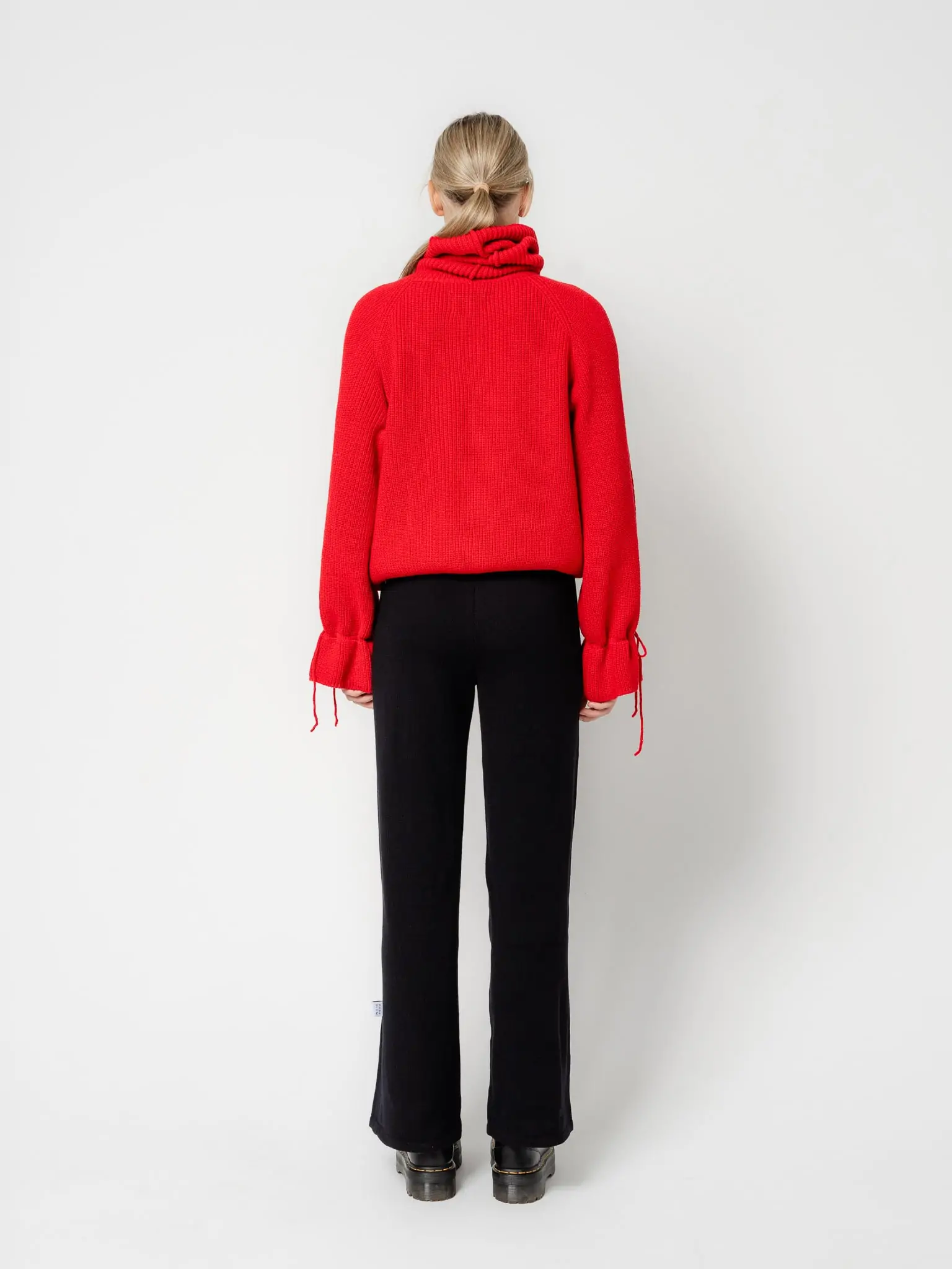 kampsun AERA by Ärni Blum