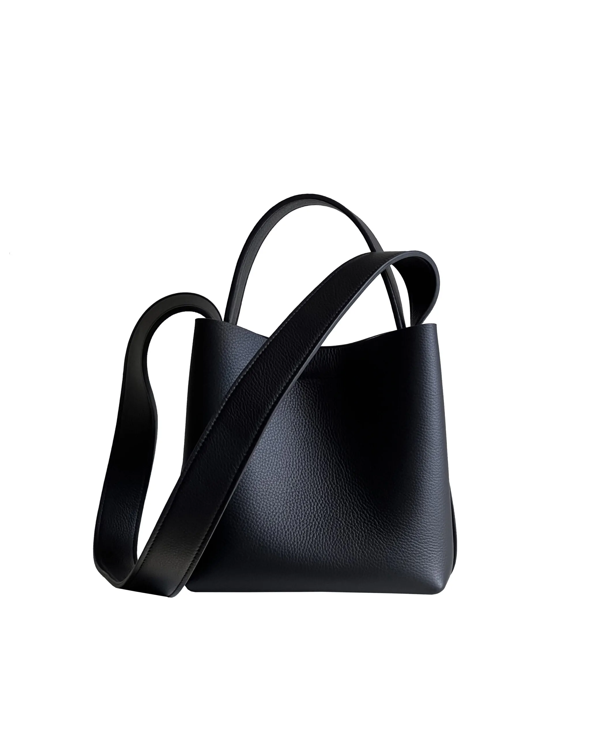 Mudel 5 by Piret Loog